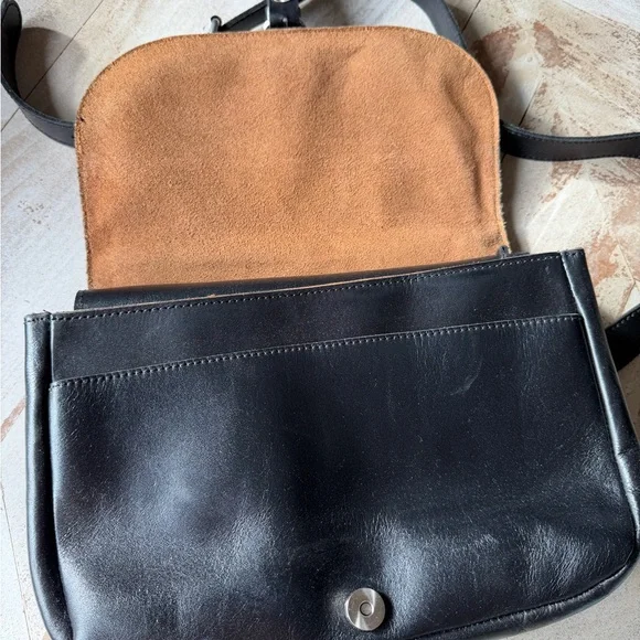 Patricia Nash Black Leather Crossbody Bag - Picture 4 of 6